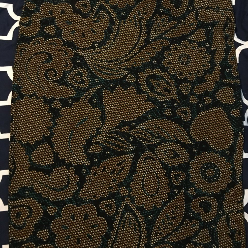 2XL LuLaRoe Cassie Pencil Skirt